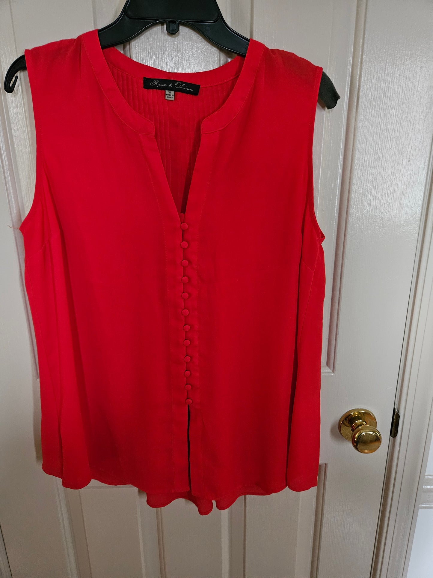 Rose & Olive (brand) Coral w/back pleats - size X-Large