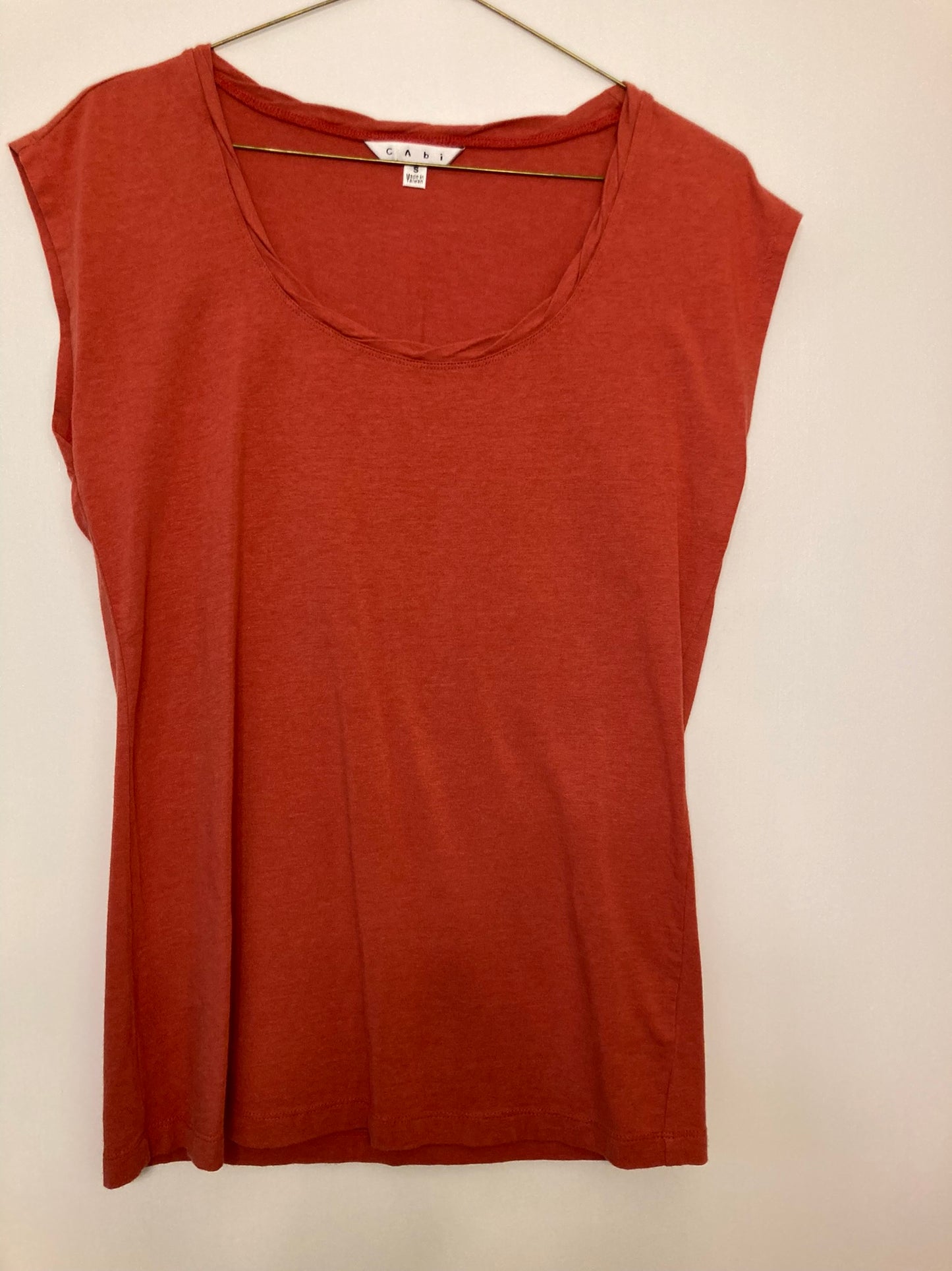 Cabi orange tank Pairs with tunic - size Small