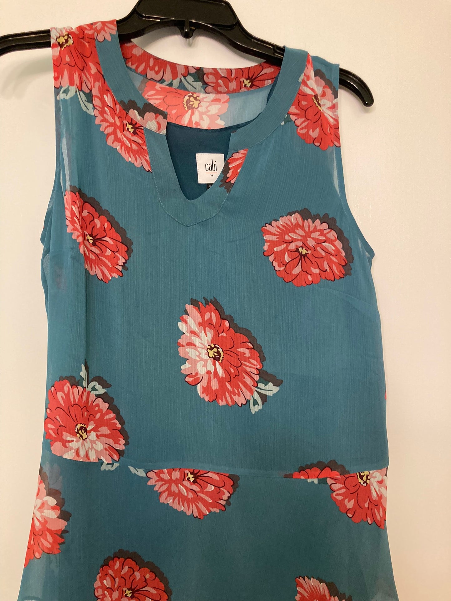 Cabi green sleeveless Top with coral flowers - size Medium