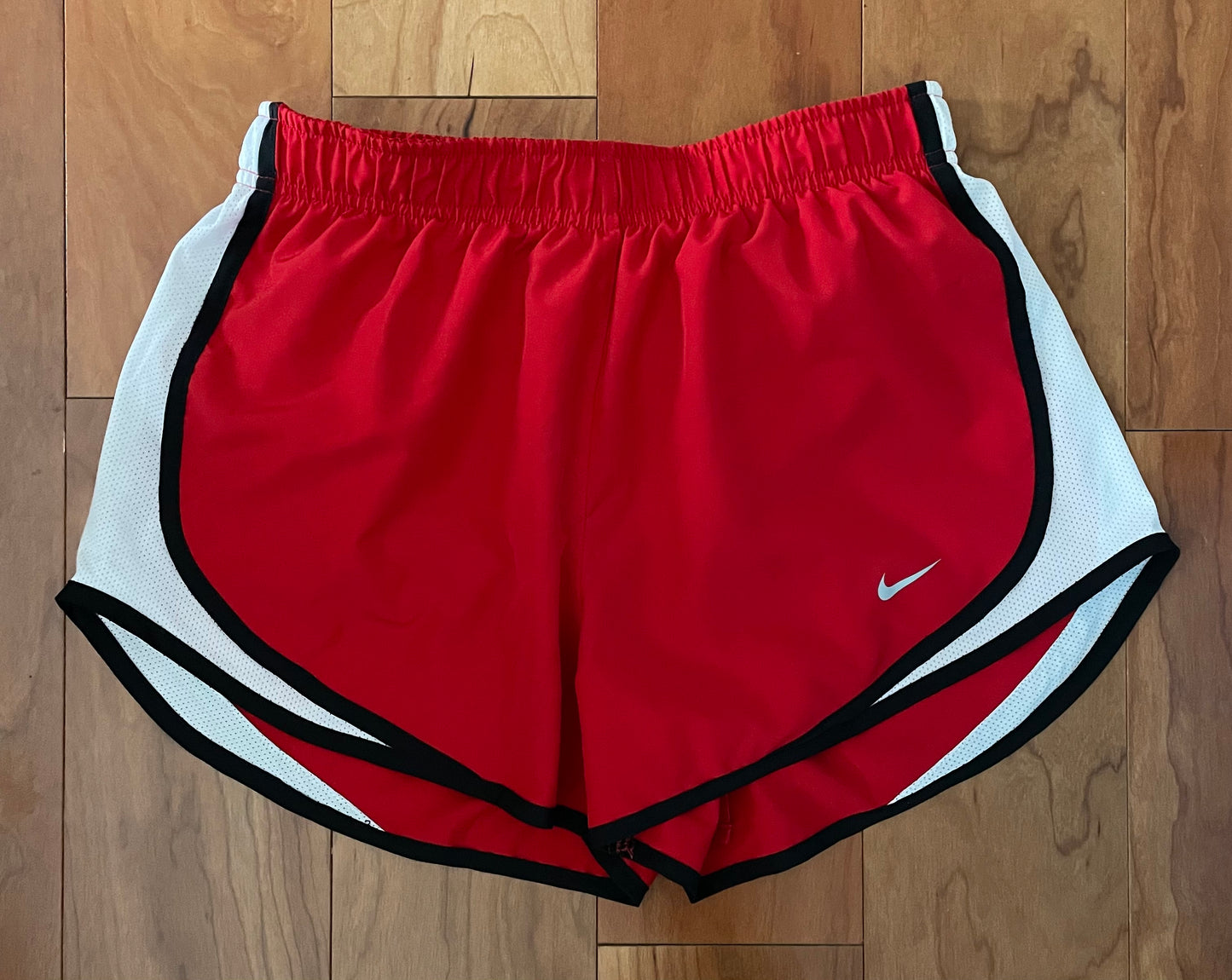 Nike Dri-Fit Shorts Res - size Small
