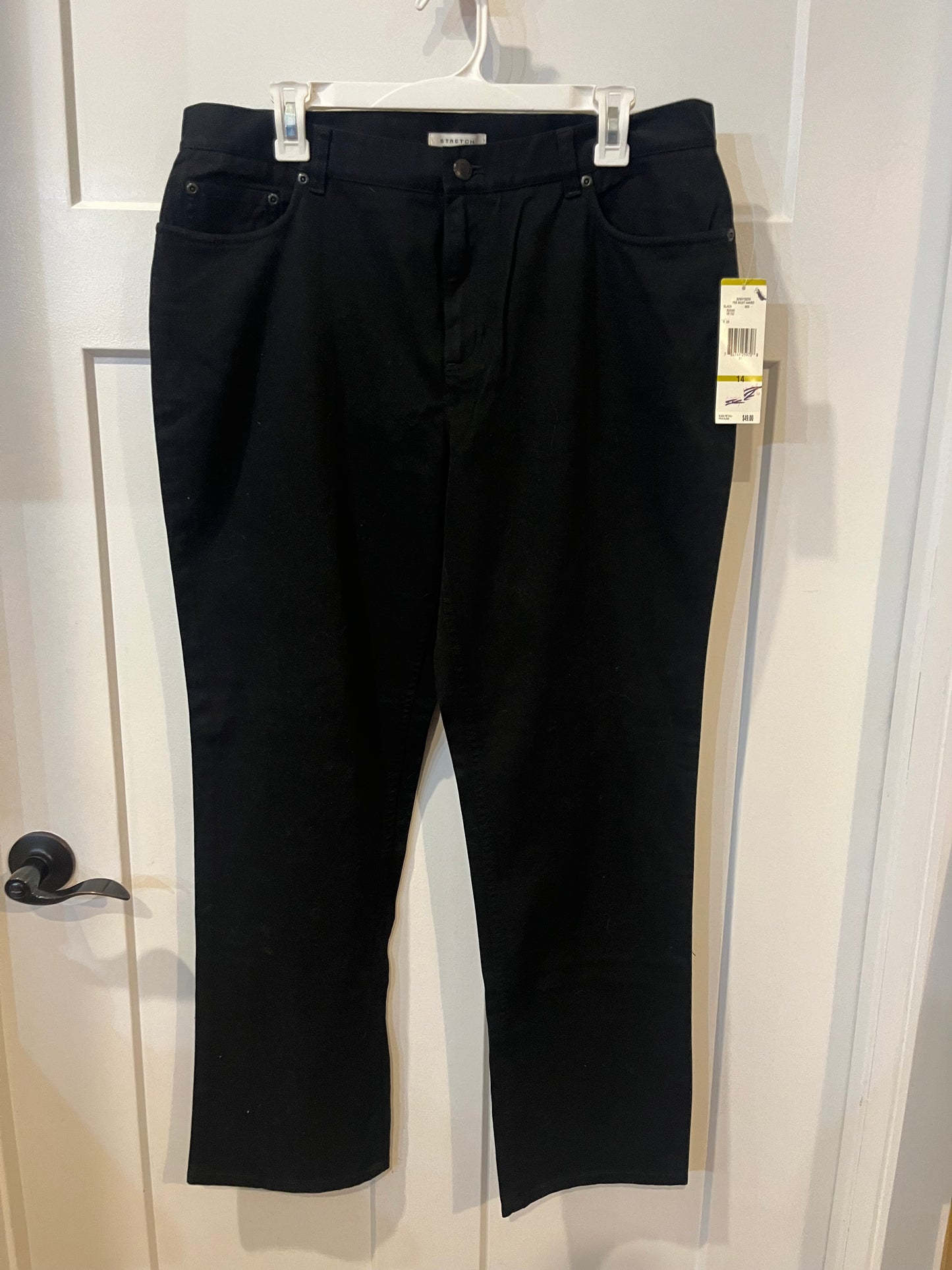 Jones New York NEW Black stretchy pants - size 14