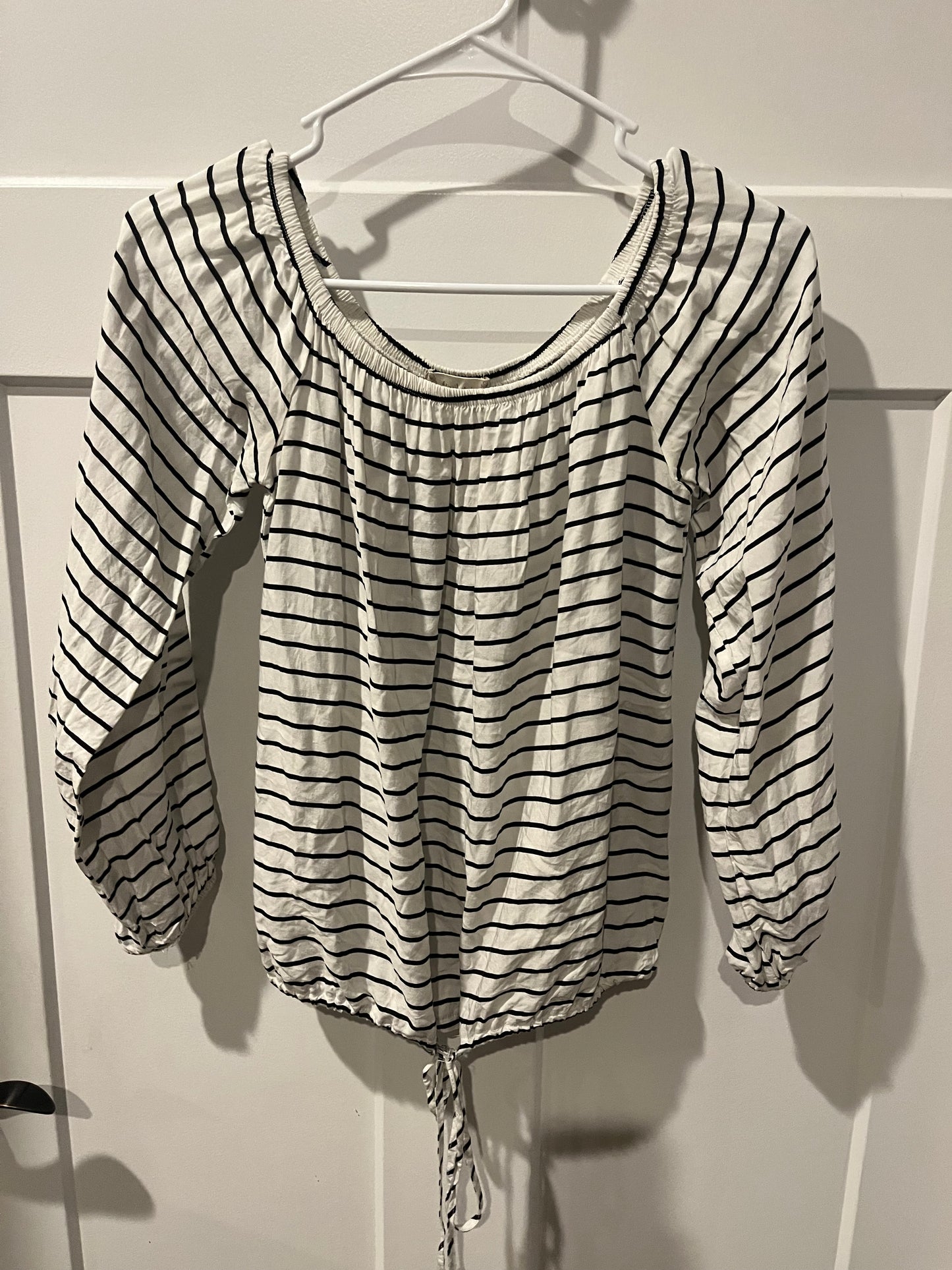 Altar'd State white w/ black stripes - size Medium