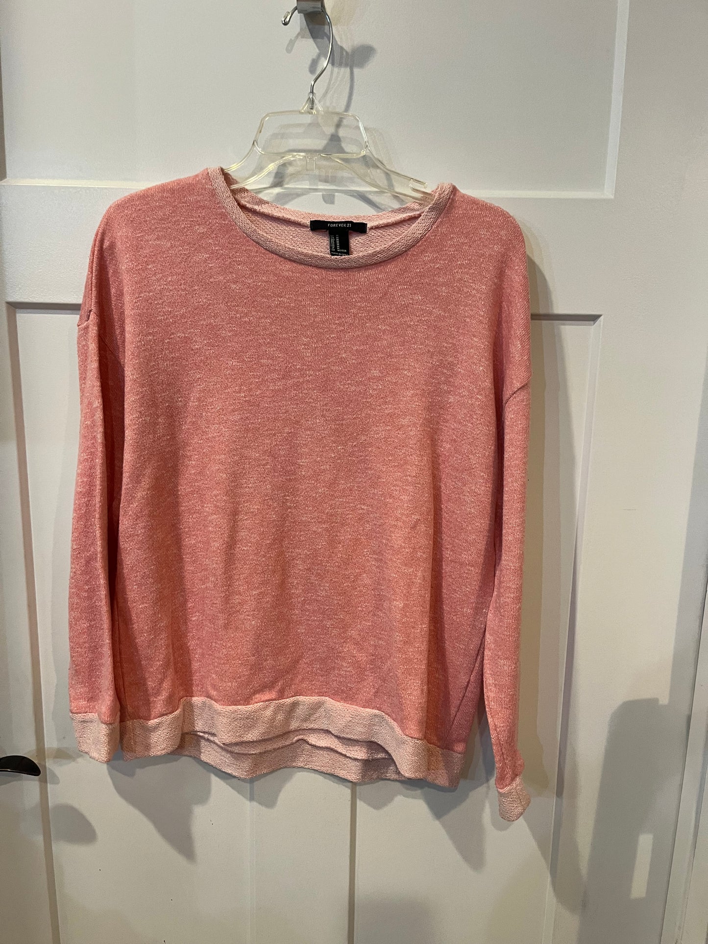 FOREVER 21 pink sweater - size Medium