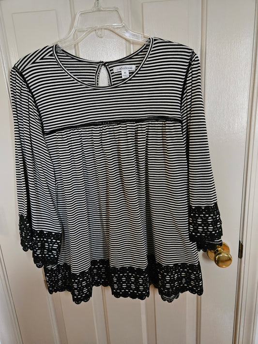 John Paul Richard Black/white stripe, lace - size X-Large