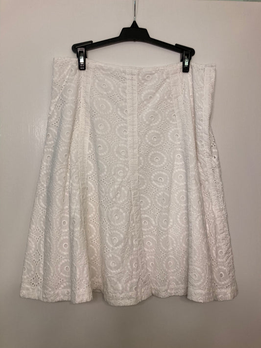 Cabi white Eyelet skirt  - size 10