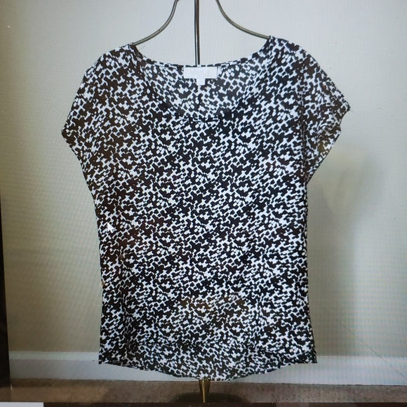 Olive & Oak Shirt  - size Small