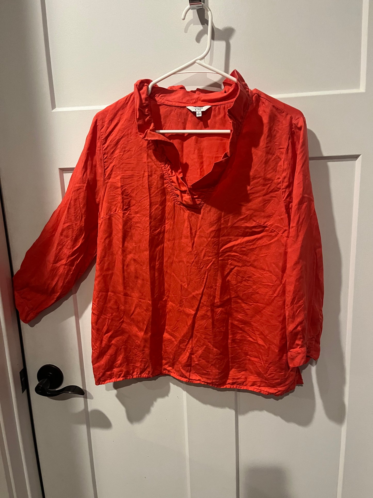 Crown & Ivy red shirt - size Large